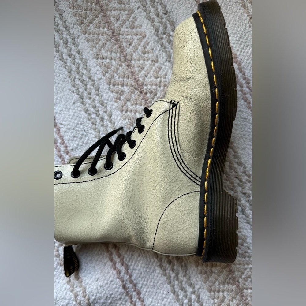Dr. Martens 1460 Pascal Putty + Grey US size 7 cristal suede - Picture 10 of 10